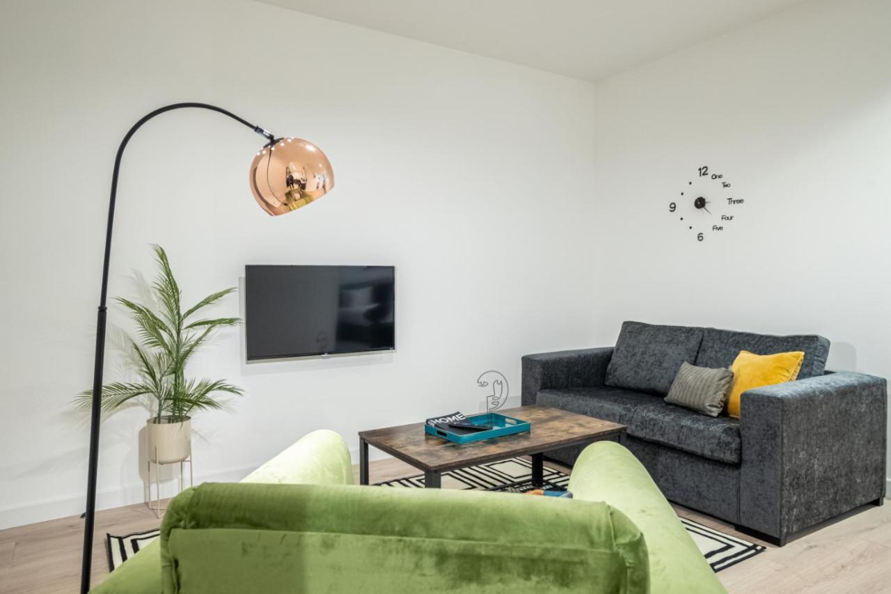 Luxe Apartments - Heart Of Peterborough - Free Parking-Gym-Cinema Exterior foto
