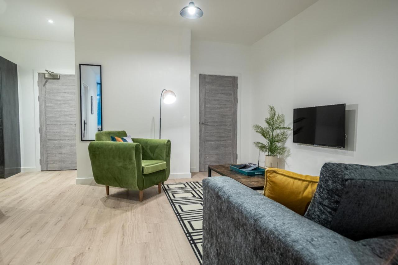 Luxe Apartments - Heart Of Peterborough - Free Parking-Gym-Cinema Exterior foto
